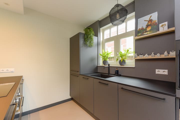 Foto 28 van Markgraaflaan 48