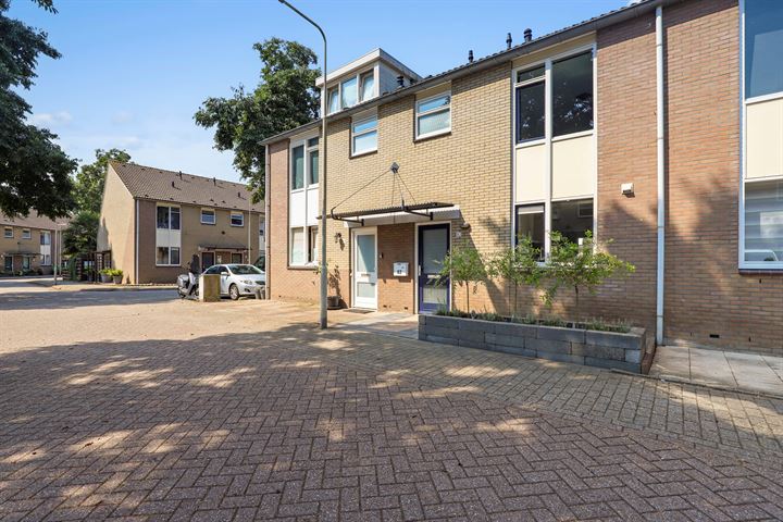 View photo 31 of Aagje Dekenstraat 82