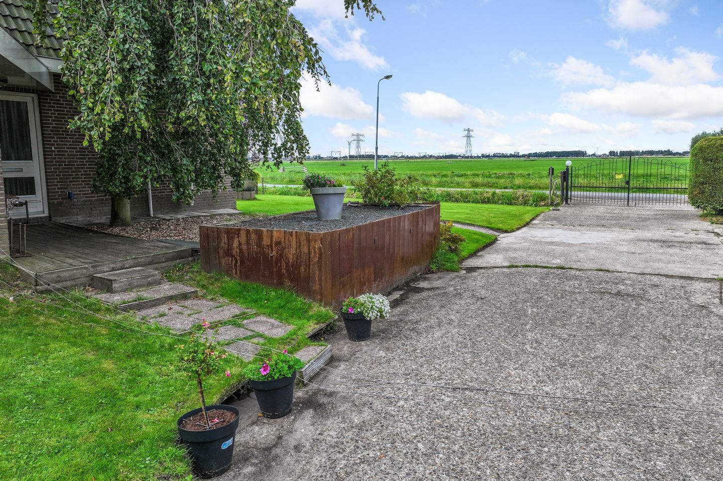 Foto 5 van Busch en Dam 16