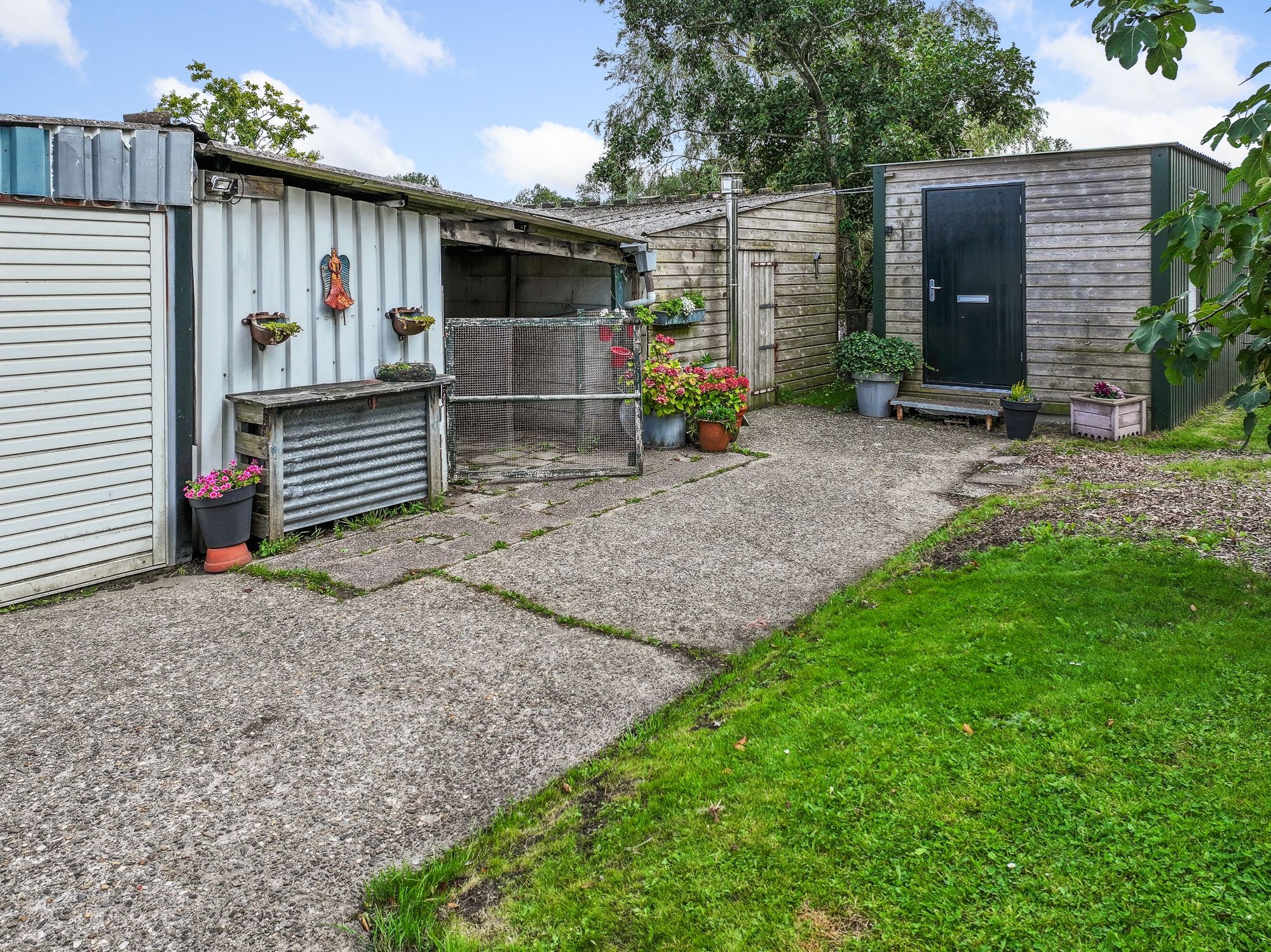 Foto 45 van Busch en Dam 16