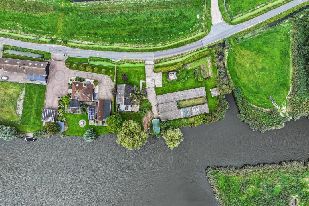 Foto 61 van Busch en Dam 16