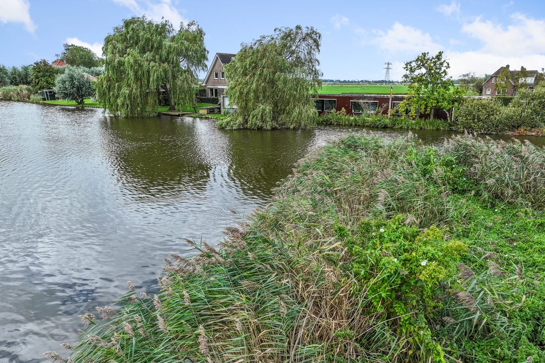 Foto 62 van Busch en Dam 16