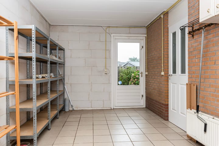 Foto 36 van Meester Van der Kampweg 30