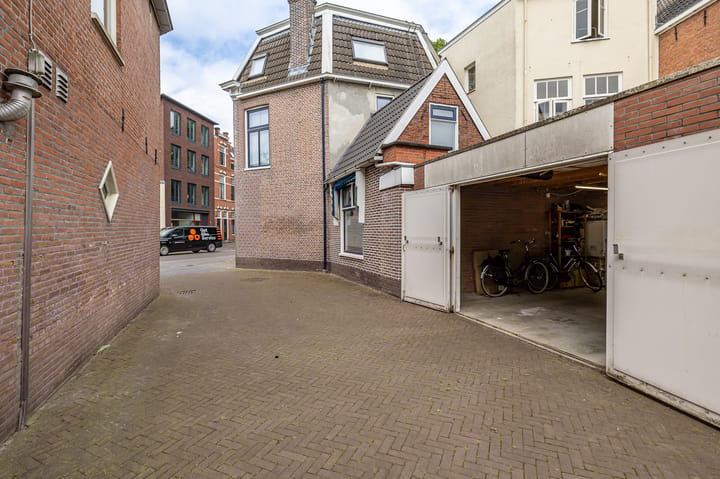 Foto 42 van Parklaan 20