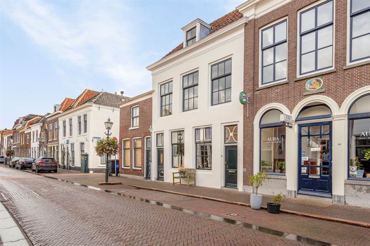 Bekijk foto 2 van Voorstraat 128