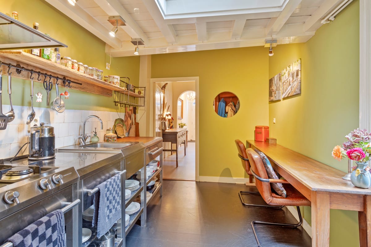 Foto 9 van Voorstraat 128