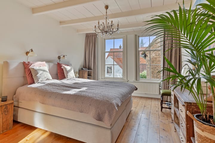 Foto 25 van Voorstraat 128