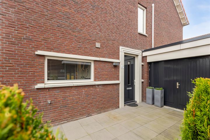 Bekijk foto 36 van Troelstrastraat 67