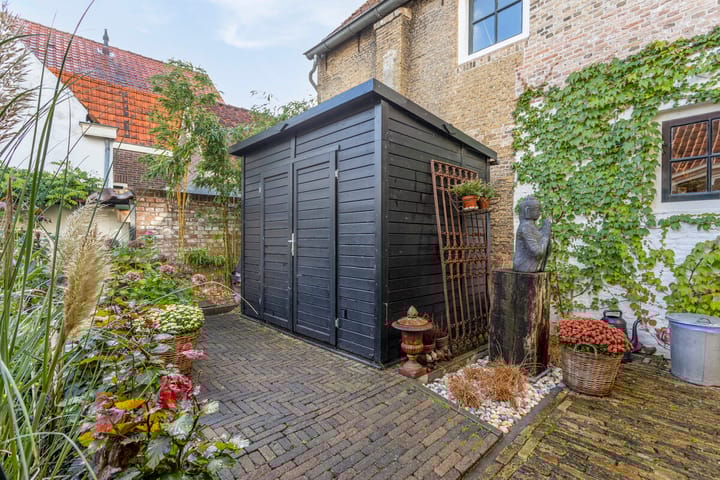 Foto 41 van Voorstraat 128