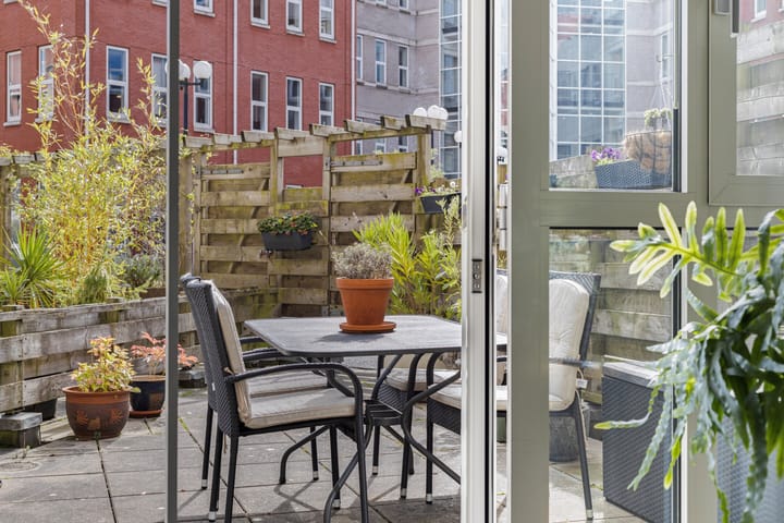 Foto 3 van v.d.Spiegelstraat 1