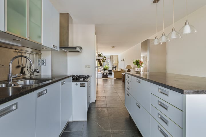 Foto 14 van v.d.Spiegelstraat 1