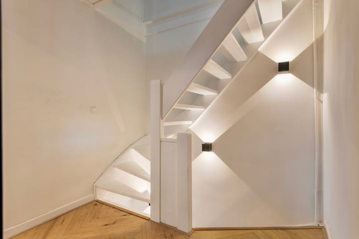 Photo 10 of Klompstraat 4