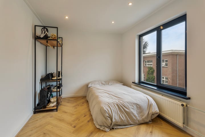 Photo 11 of Klompstraat 4