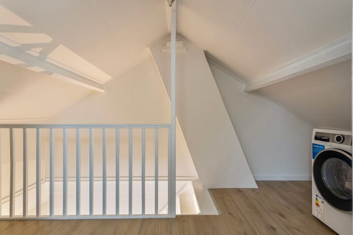 Photo 21 of Klompstraat 4