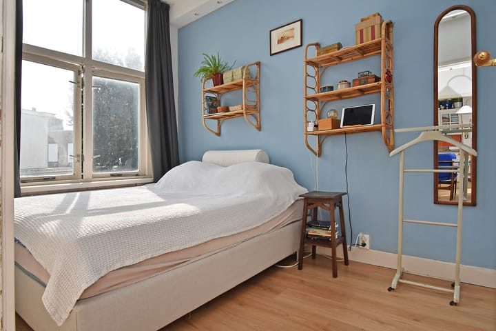 Foto 11 van Douzastraat 32