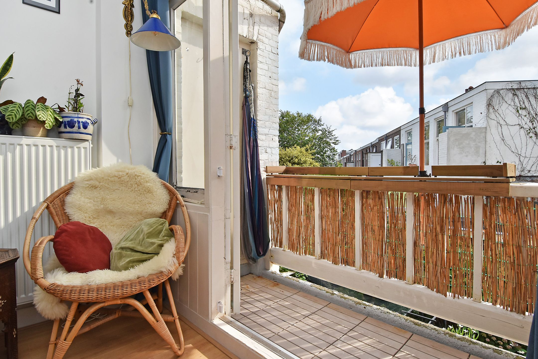 Photo 15 of Douzastraat 32