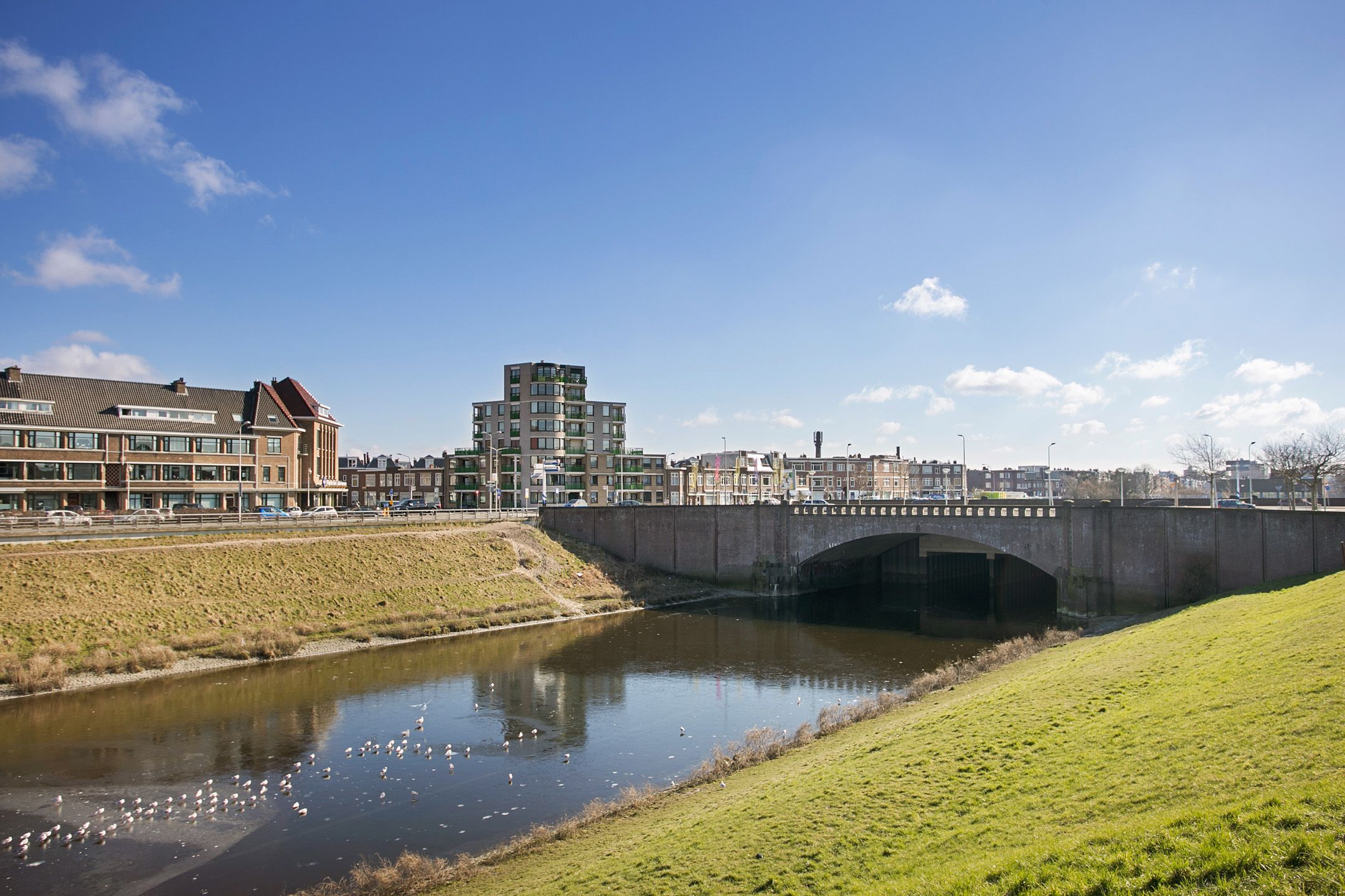 Photo 18 of Douzastraat 32