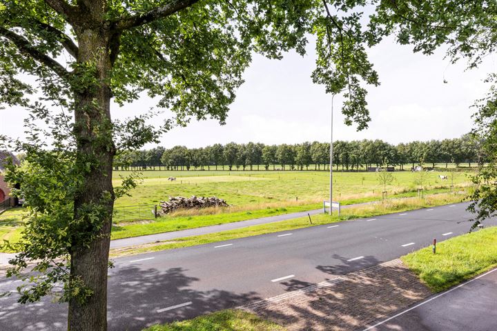 Bekijk foto 31 van Hoofdweg 166