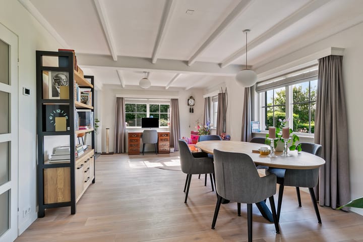 Foto 13 van van Bourgondiëlaan 56