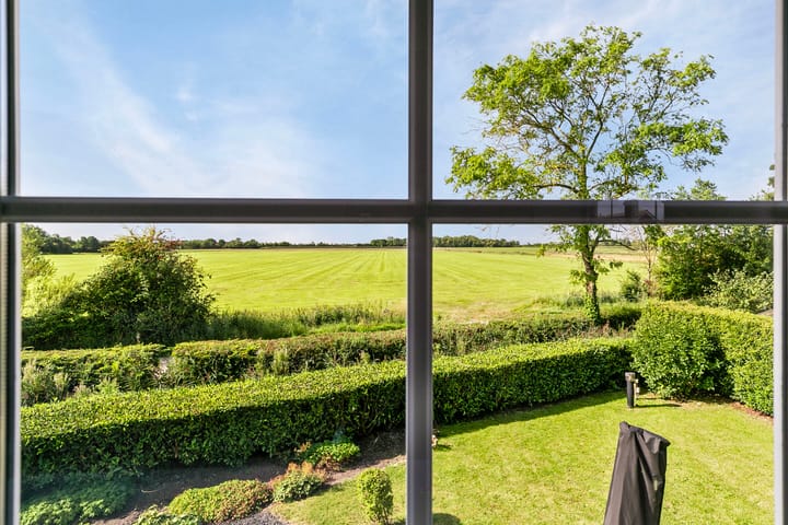 Foto 28 van van Bourgondiëlaan 56