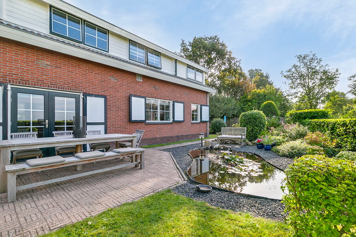 Foto 43 van van Bourgondiëlaan 56