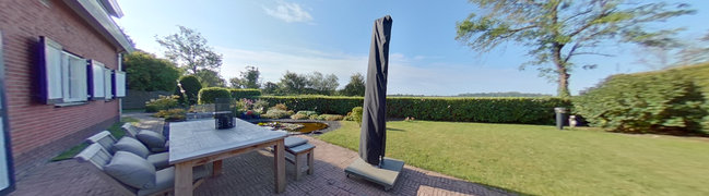 Bekijk 360° foto van Tuin van van Bourgondiëlaan 56