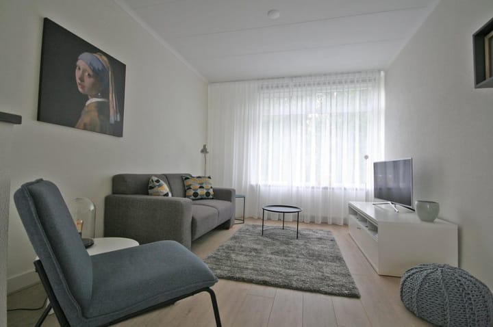 Foto 1 van van Alphenstraat 19