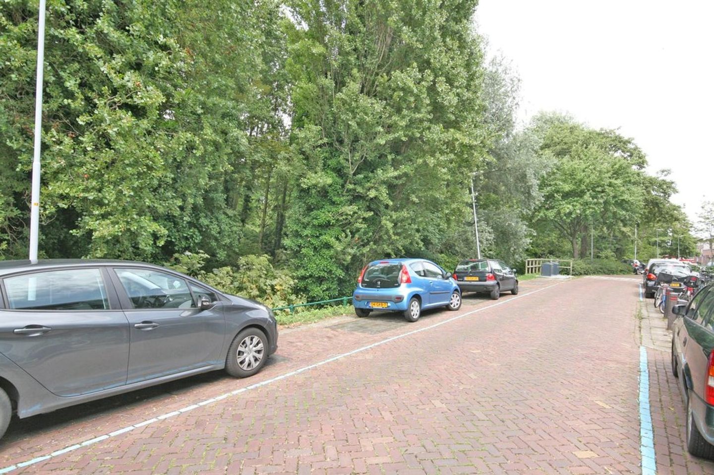 Photo 19 of van Alphenstraat 19