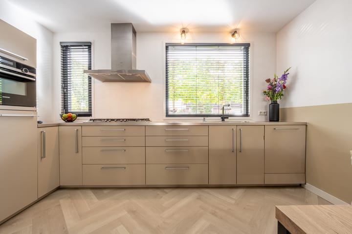 Foto 17 van Narcisstraat 4