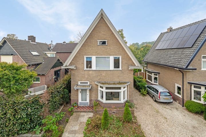 Foto 38 van Catharina van Reesstraat 10