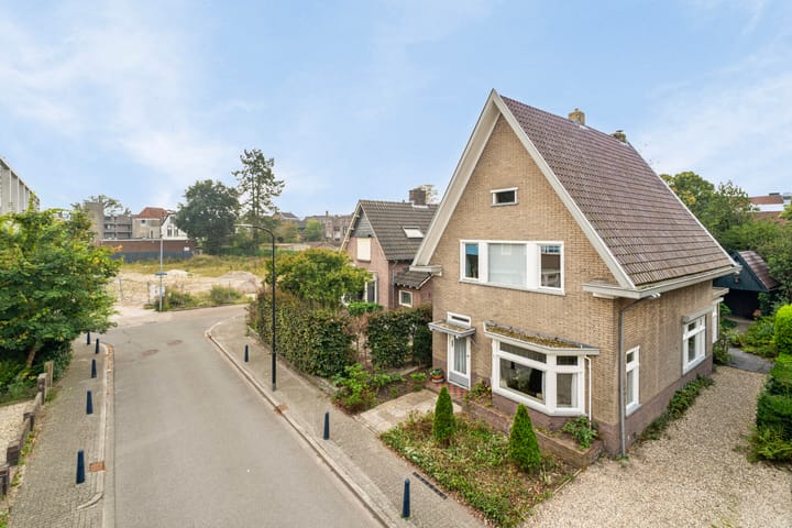 Foto 35 van Catharina van Reesstraat 10