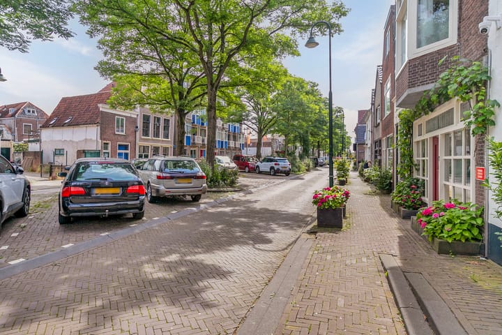 Foto 40 van Raam 242