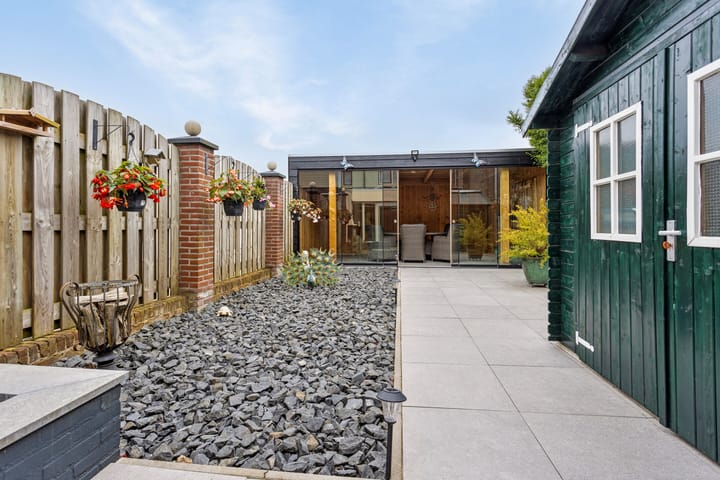 Foto 2 van Pastoor van Leeuwenstraat 56