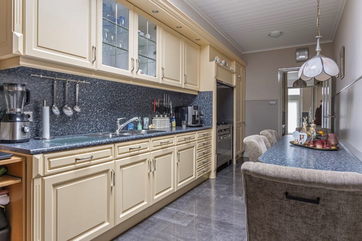 Foto 12 van Pastoor van Leeuwenstraat 56