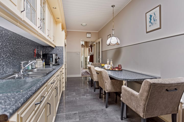 Foto 13 van Pastoor van Leeuwenstraat 56