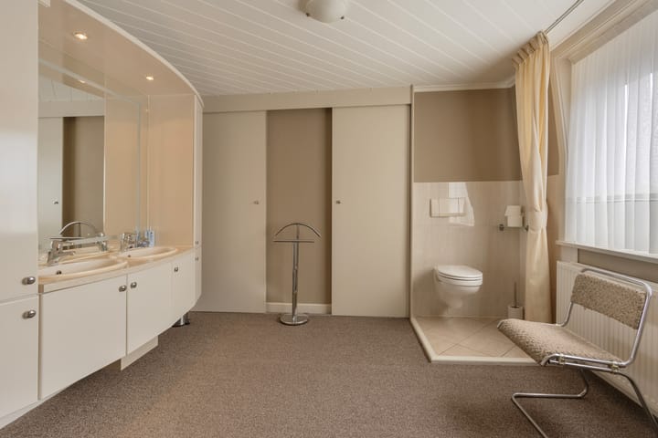 Foto 23 van Pastoor van Leeuwenstraat 56