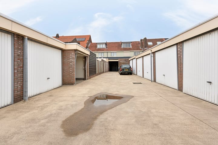 Foto 38 van Pastoor van Leeuwenstraat 56