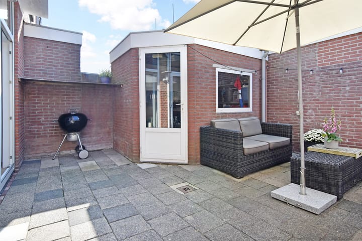 Photo 22 of Burgemeester van der Werffstraat 44