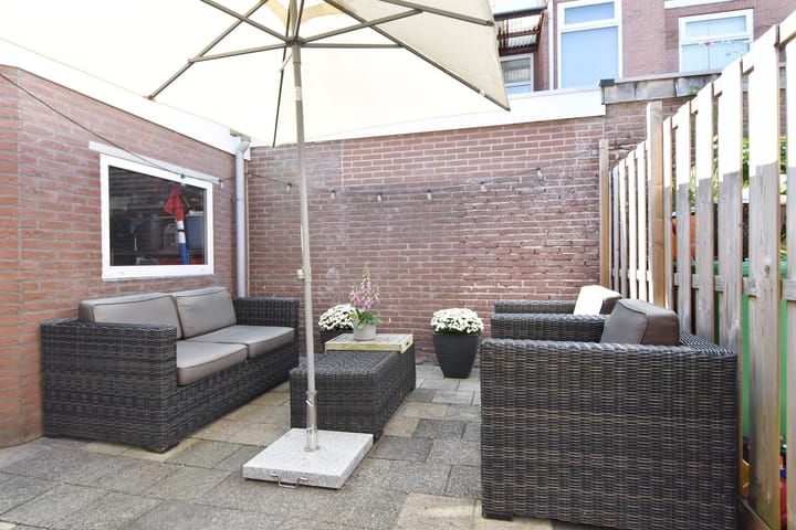 Photo 23 of Burgemeester van der Werffstraat 44