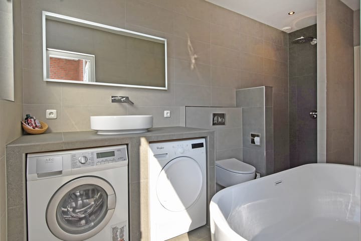 Photo 30 of Burgemeester van der Werffstraat 44