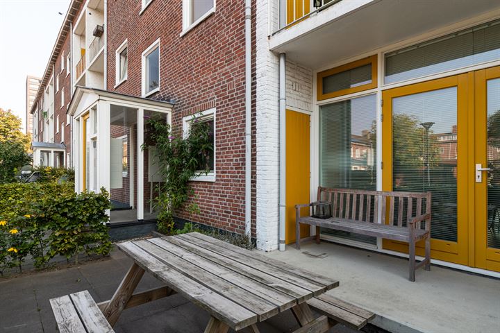 View photo 46 of Morsestraat 6