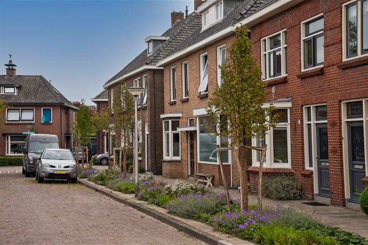 View photo 29 of Jacob Obrechtstraat 5