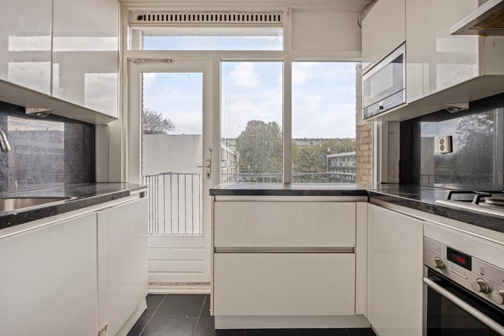 Foto 10 van Jan van Zutphenstraat 25