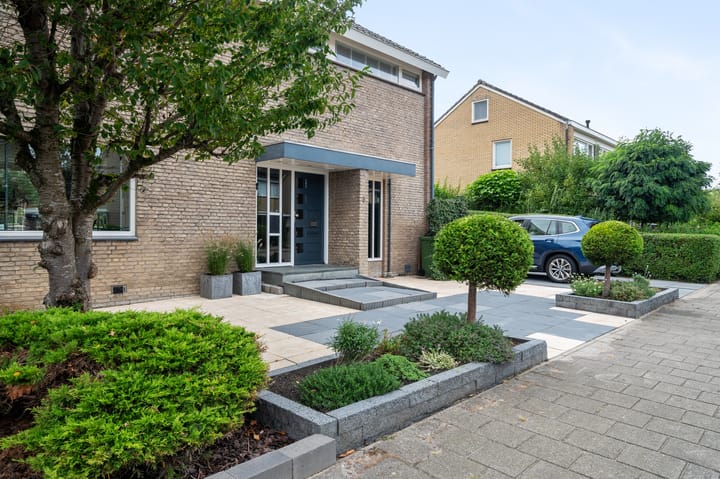 Foto 68 van Mr P D Kleylaan 5