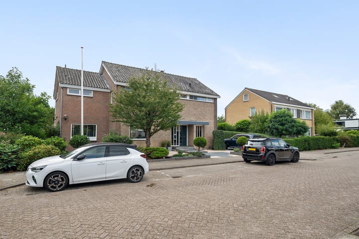 Foto 71 van Mr P D Kleylaan 5