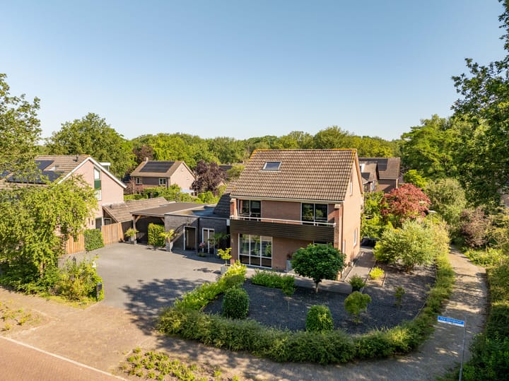 Foto 5 van Ten Utlodreef 5