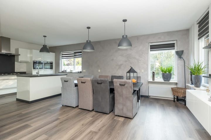 Foto 11 van Ten Utlodreef 5