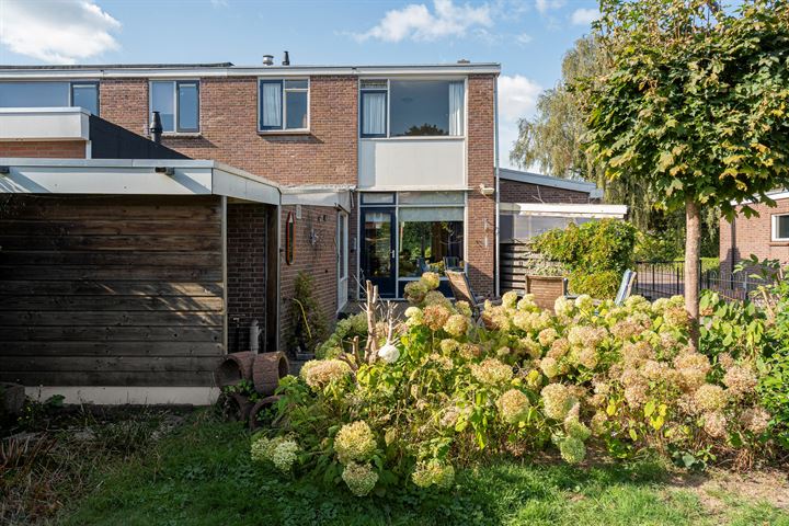 View photo 35 of Mr. Zigher ter Steghestraat 12