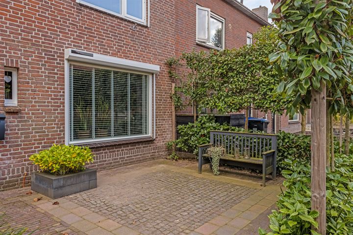 Bekijk foto 41 van Fokkerstraat 11