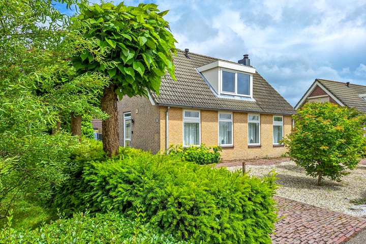 Photo 1 of Muidenweg 195